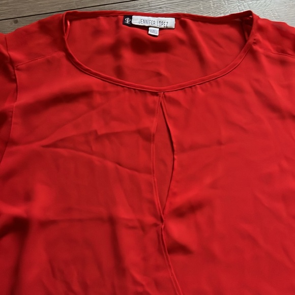 Red J-lo Blouse, size large - Picture 3 of 9